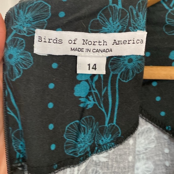 Charcoal dress with teal buttercup pattern. - Picture 4 of 4